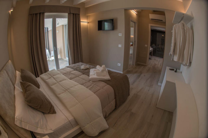 Appartamento trilocale Peschiera del Garda Aurora ApartHotel